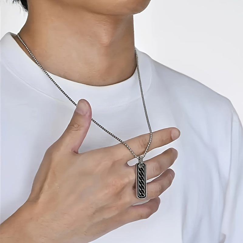 Men necklace can be engraved with simple and charming designs