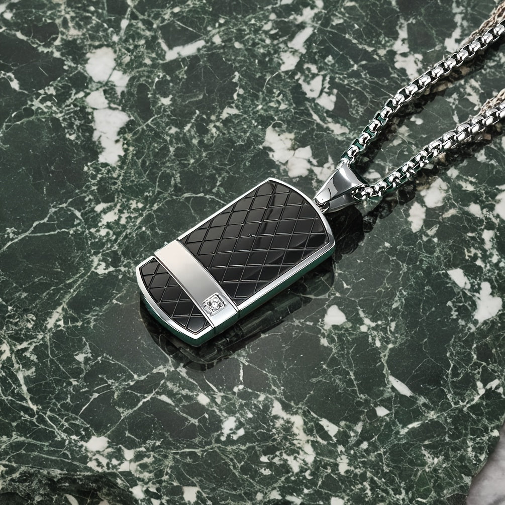 Men'S Tag Necklace Curved Design Suitable for Everyday Wear