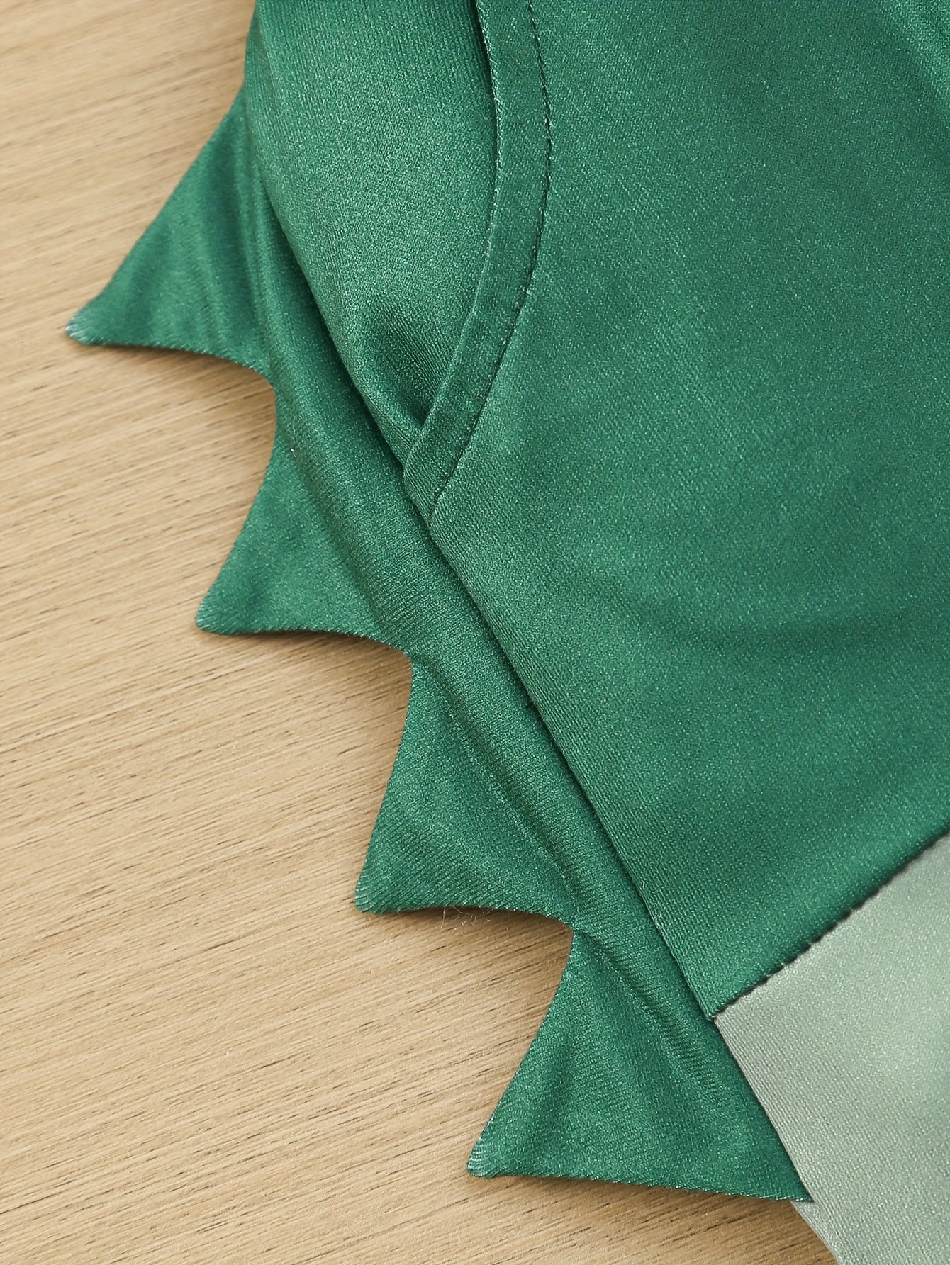 2pcs Summer Color-Matching Hoodie with Cute Dinosaur